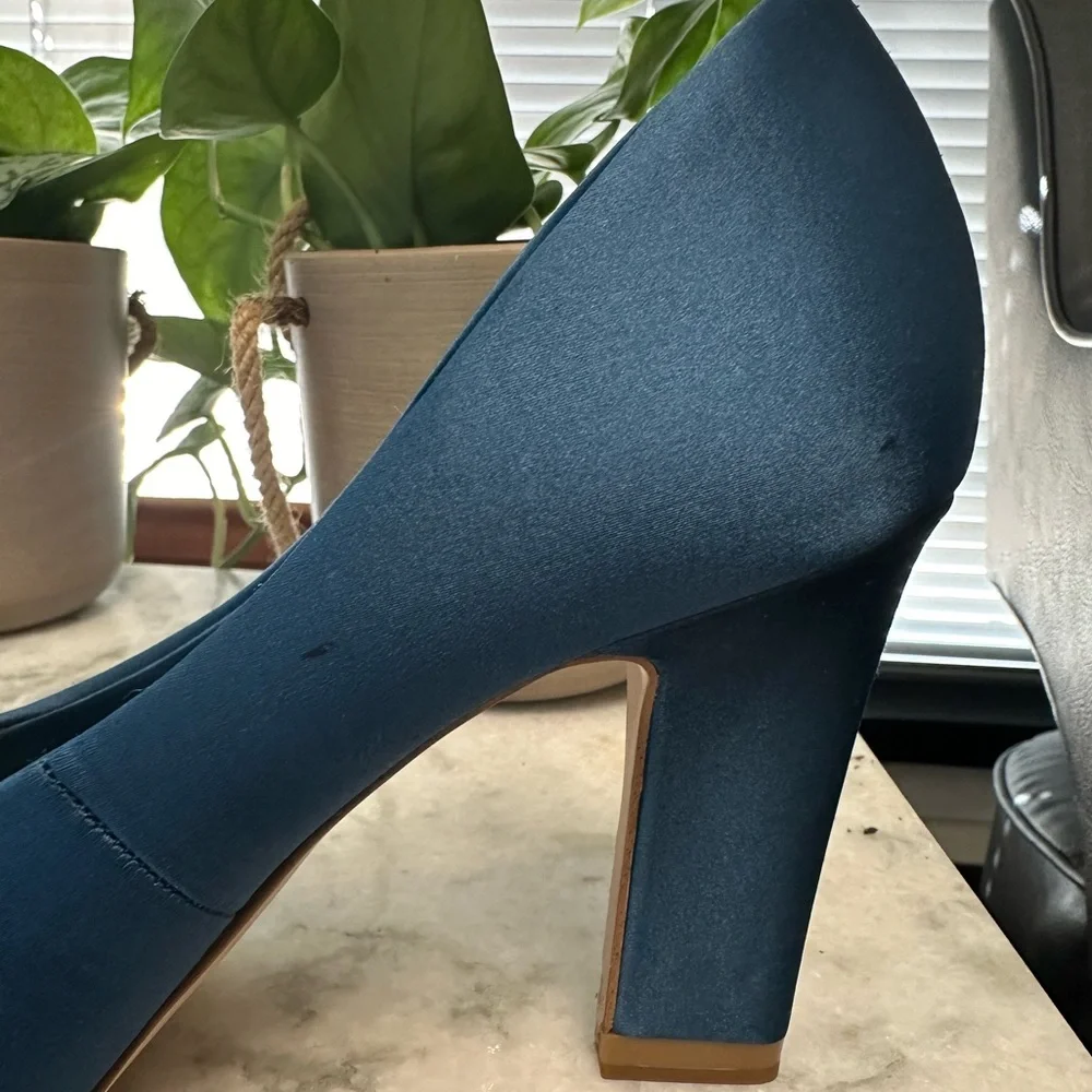 Zara - Satiny Blue Heels - Picture 7 of 7